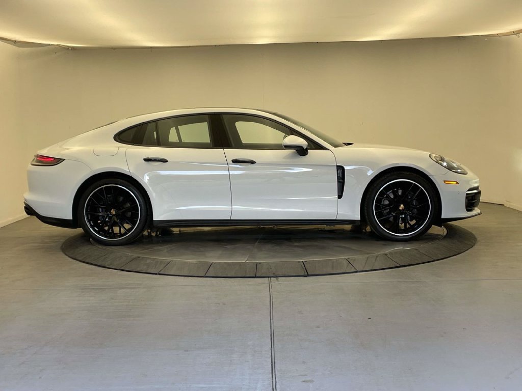 Certified 2023 Porsche Panamera 4 Platinum Edition AWD/4WD image 8
