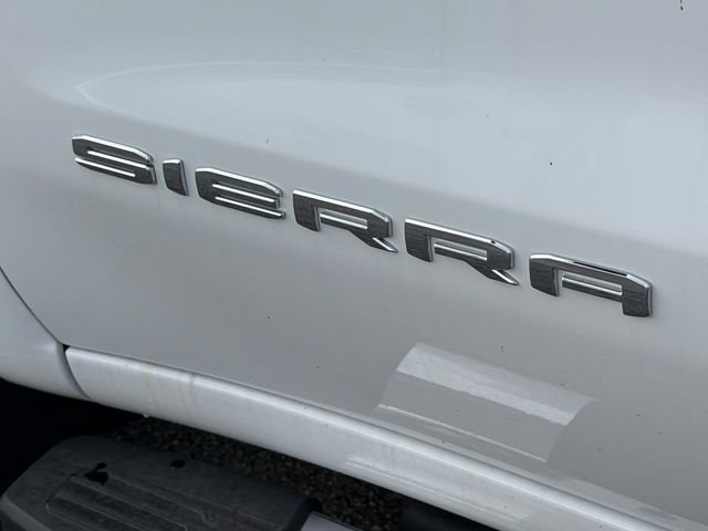 New 2026 GMC Sierra 1500 SLT w/ SLT Premium Package AWD/4WD image 10