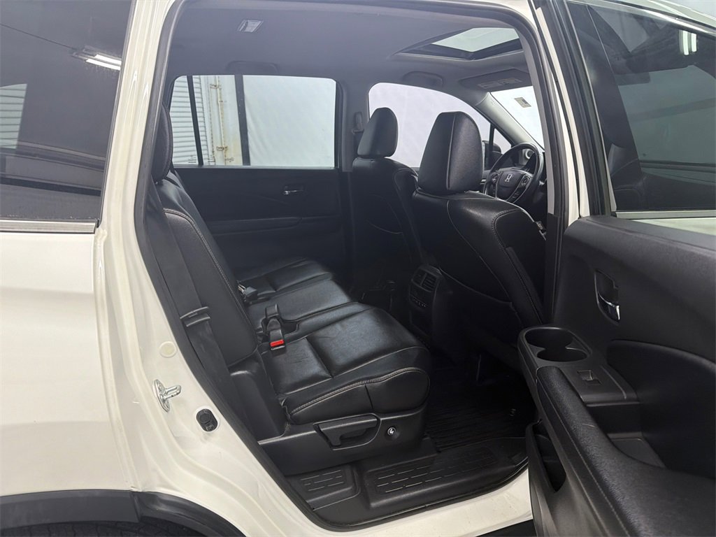 Used 2017 Honda Pilot EX-L image 16