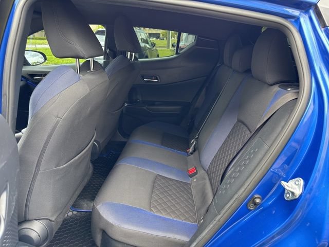 Used 2021 Toyota C-HR XLE FWD image 24