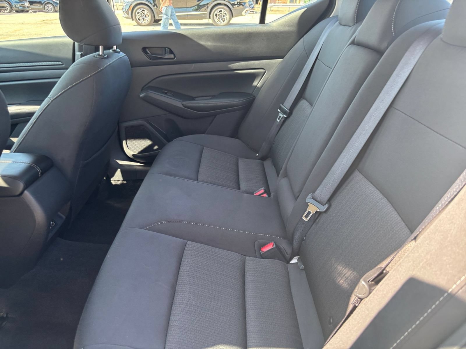 Used 2025 Nissan Altima 2.5 SV FWD image 23