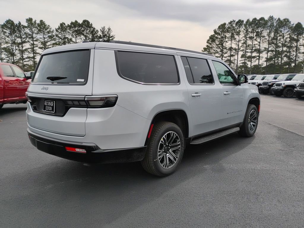 New 2026 Jeep Grand Wagoneer L 4WD image 5