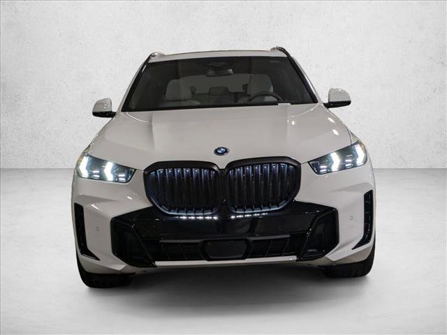 New 2026 BMW X5 xDrive50e w/ Executive Package image 5