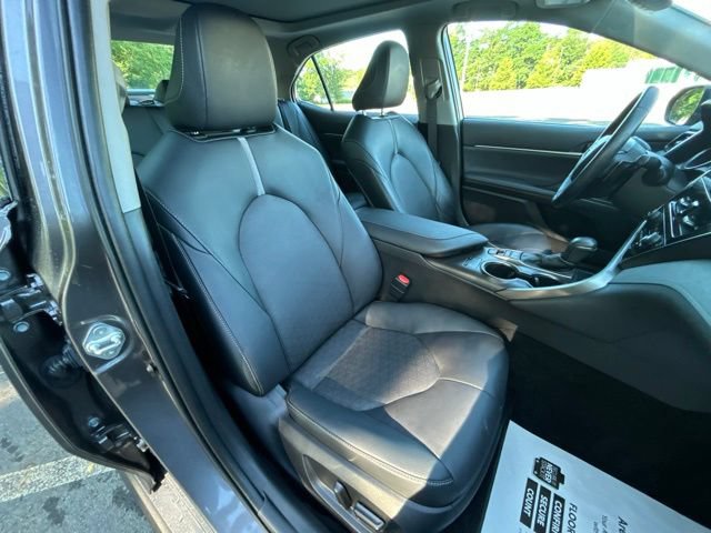 Certified 2022 Toyota Camry XSE FWD image 33