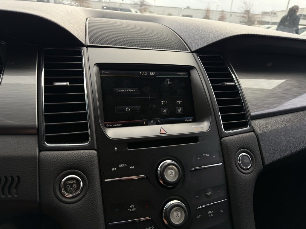 Used 2015 Ford Taurus SEL w/ Equipment Group 201A image 16