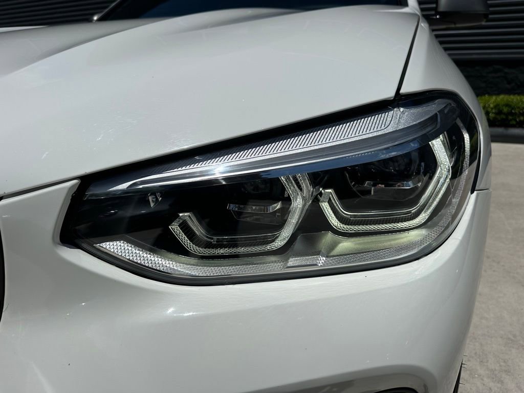 Used 2019 BMW X4 M40i w/ Executive Package image 13