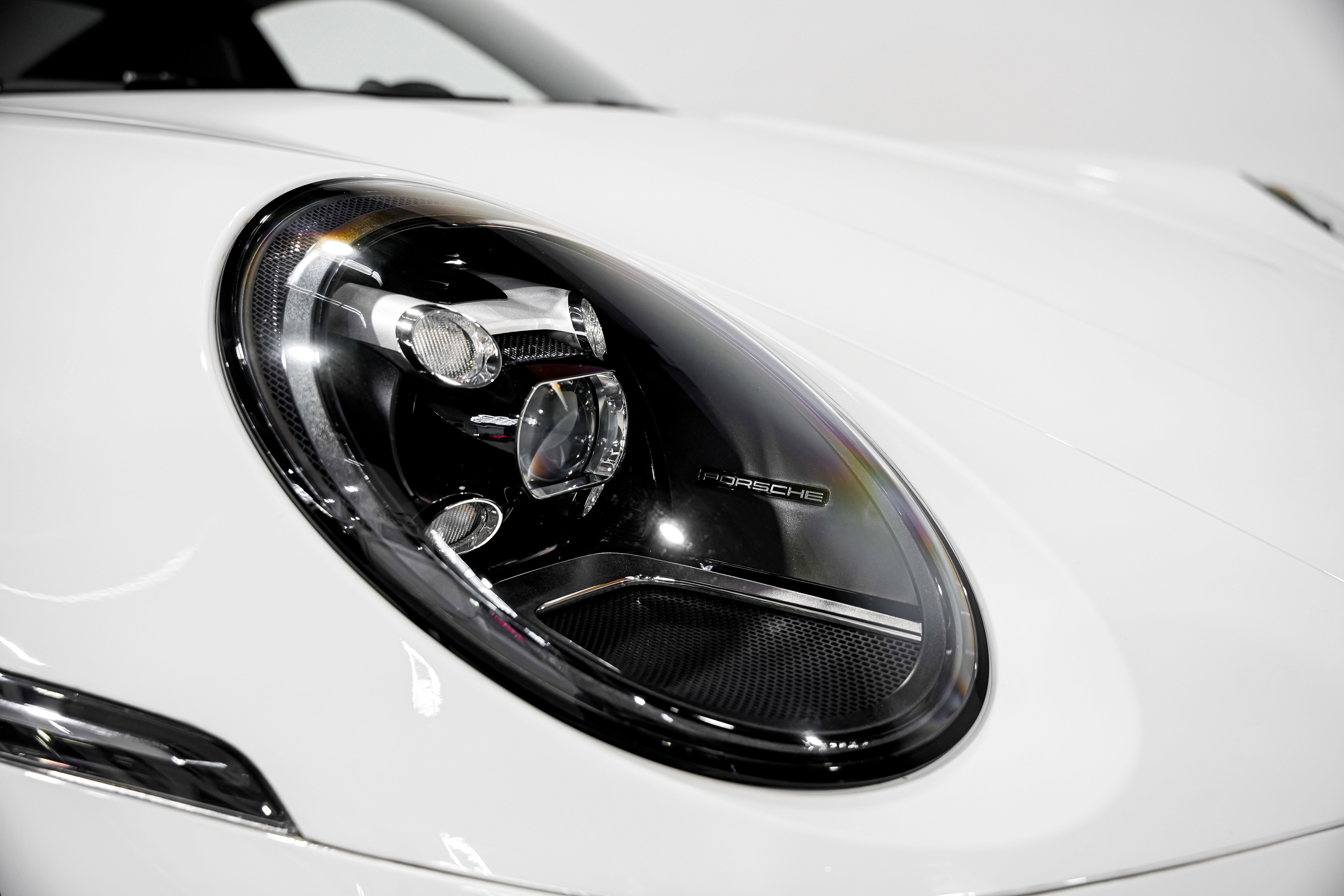 Used 2021 Porsche 911 Carrera S RWD image 43