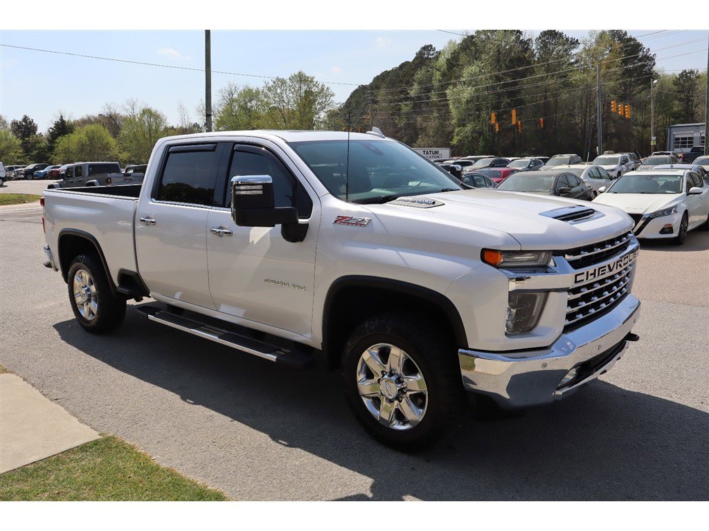 Used 2020 Chevrolet Silverado 2500 LTZ w/ LTZ Premium Package AWD/4WD image 7