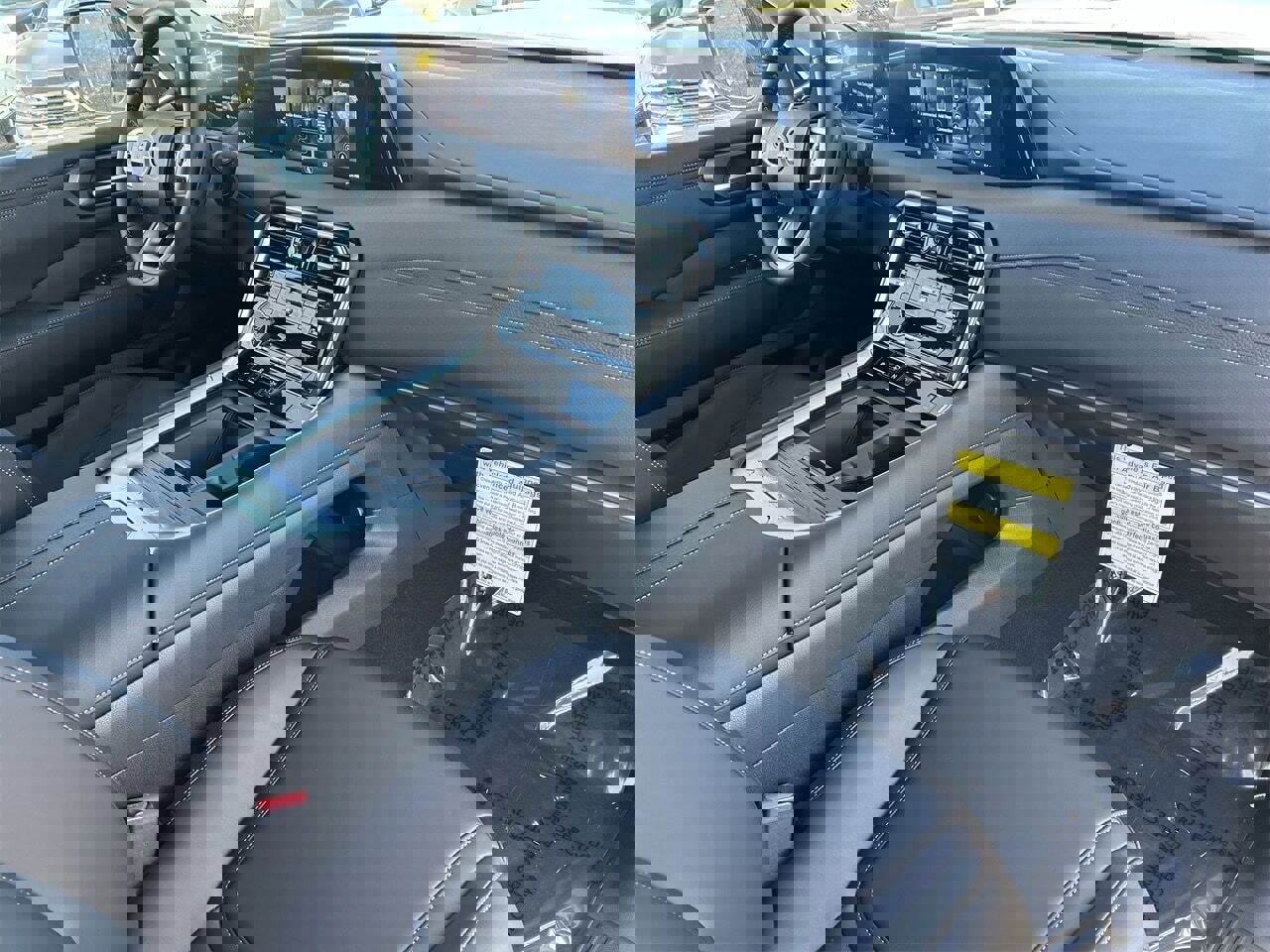 New 2026 Nissan Armada SV image 9