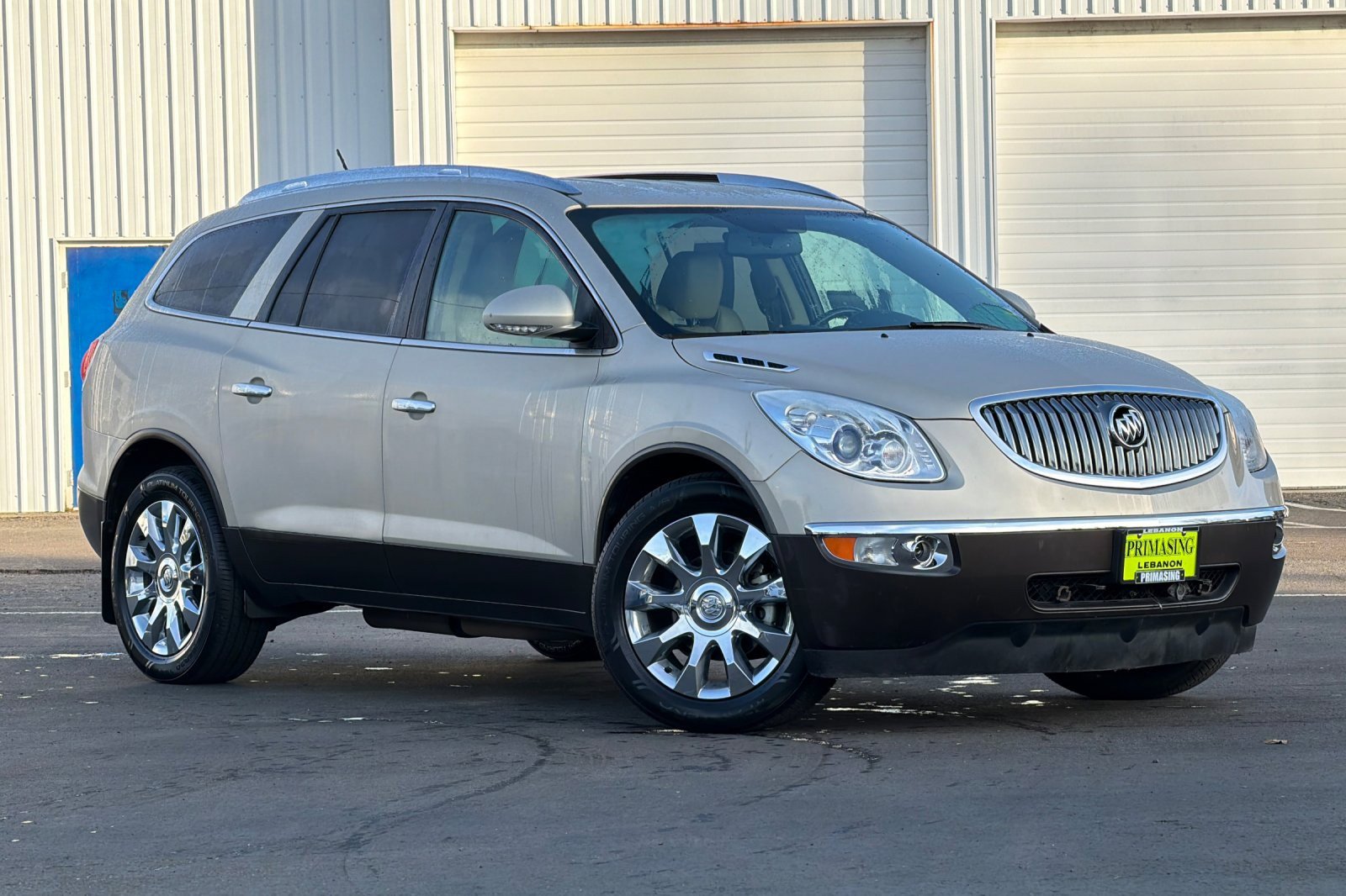 Used 2012 Buick Enclave Premium image 2
