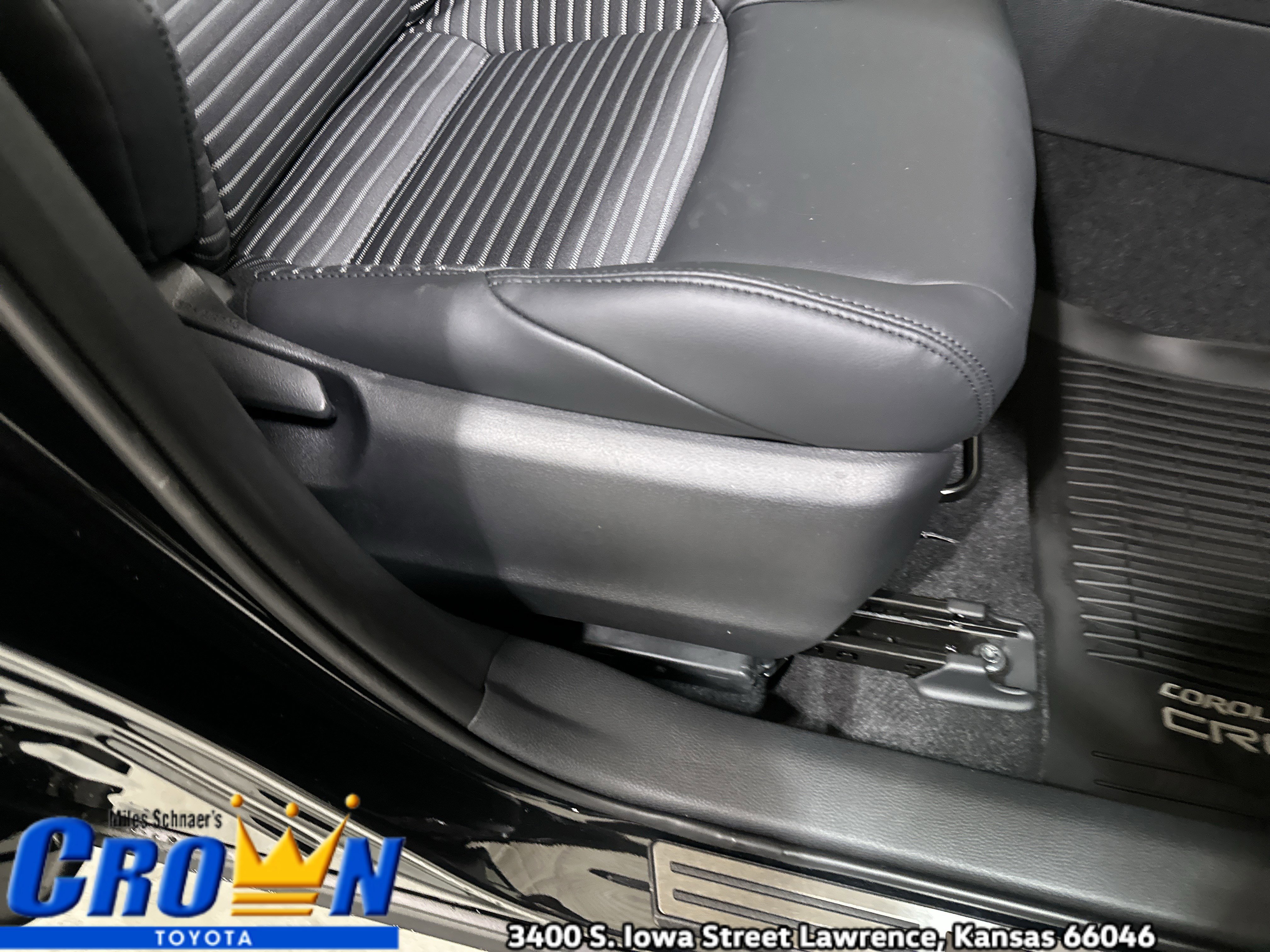 New 2026 Toyota Corolla Cross XSE image 38