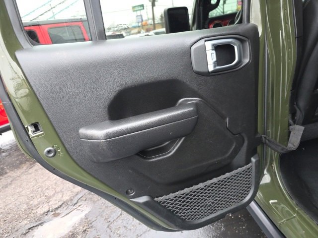 Used 2022 Jeep Gladiator Rubicon w/ LED Lighting Group image 35