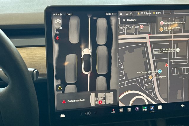 Used 2023 Tesla Model 3 Standard Range RWD image 26