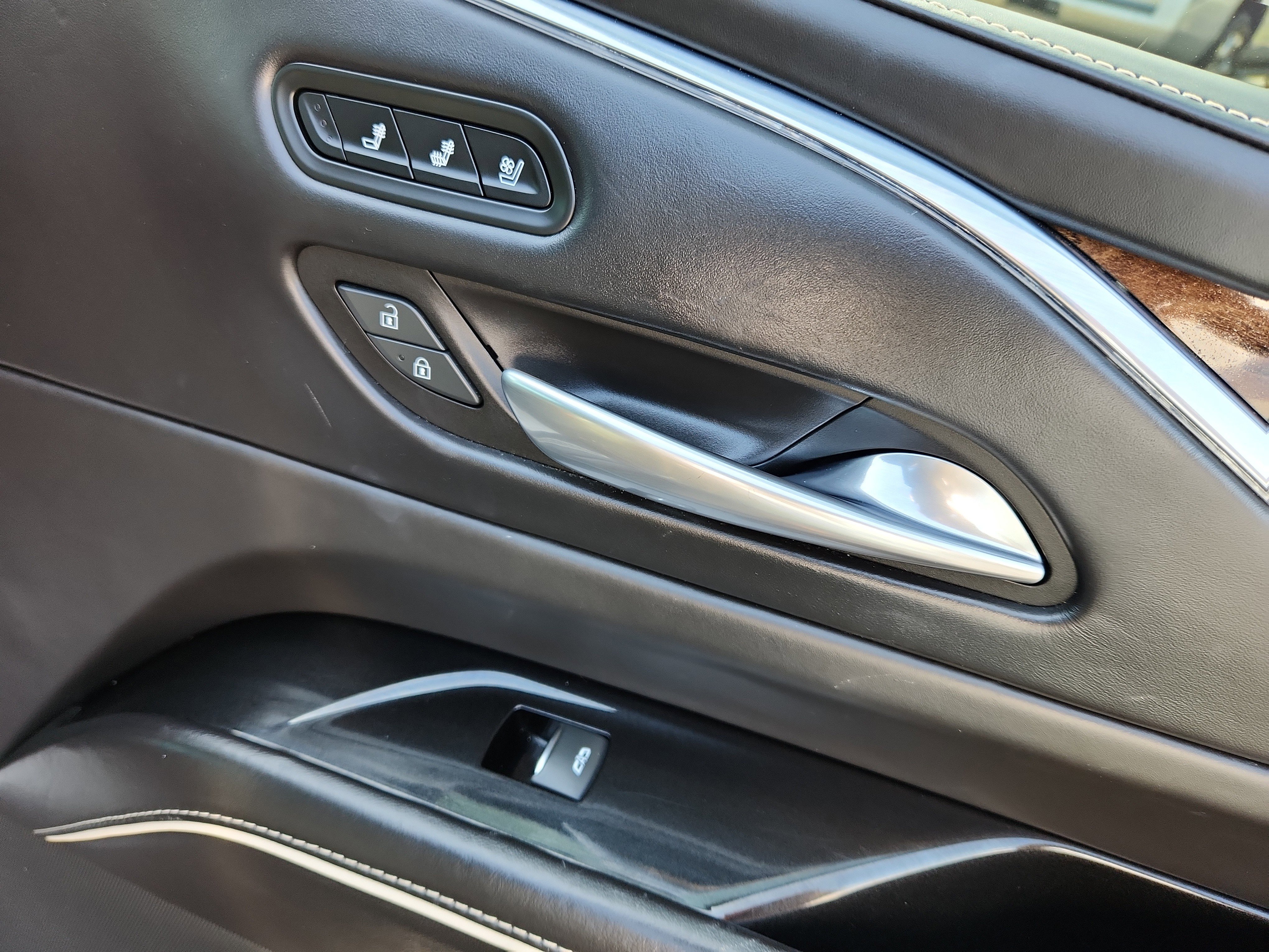 Used 2021 Cadillac Escalade Sport Platinum image 73