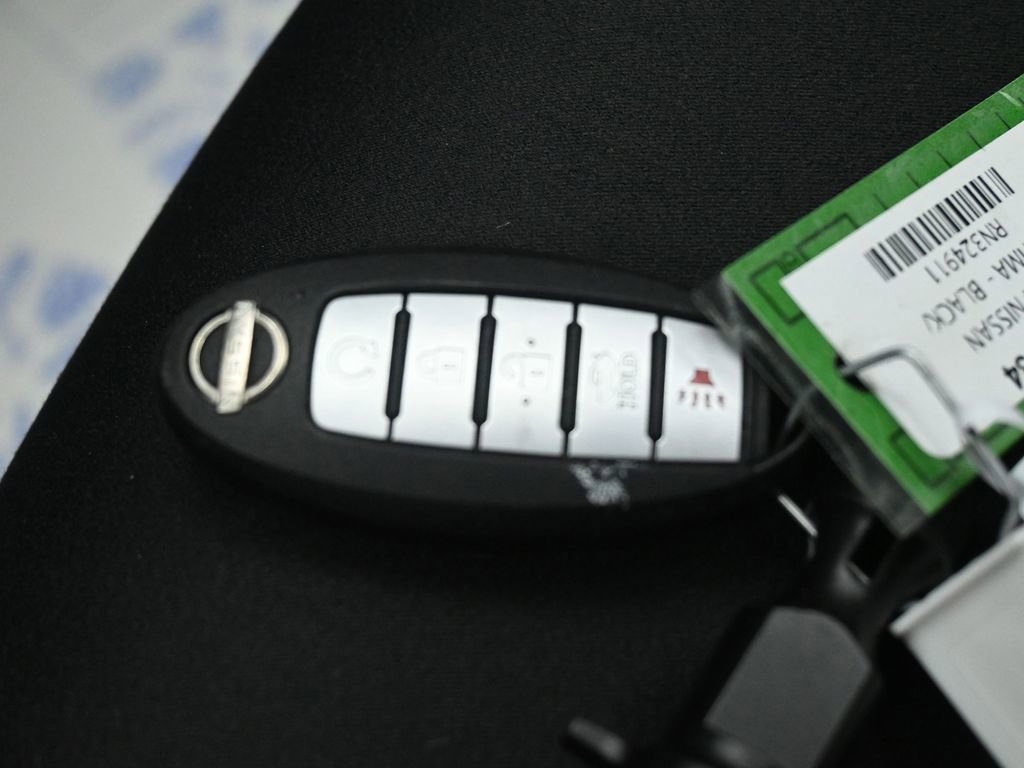 Used 2024 Nissan Altima 2.5 SV image 29