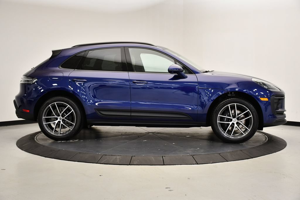 Certified 2026 Porsche Macan Turbo AWD/4WD image 8