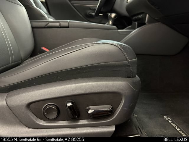 Used 2021 Lexus ES 300h w/ Accessory Package FWD image 28