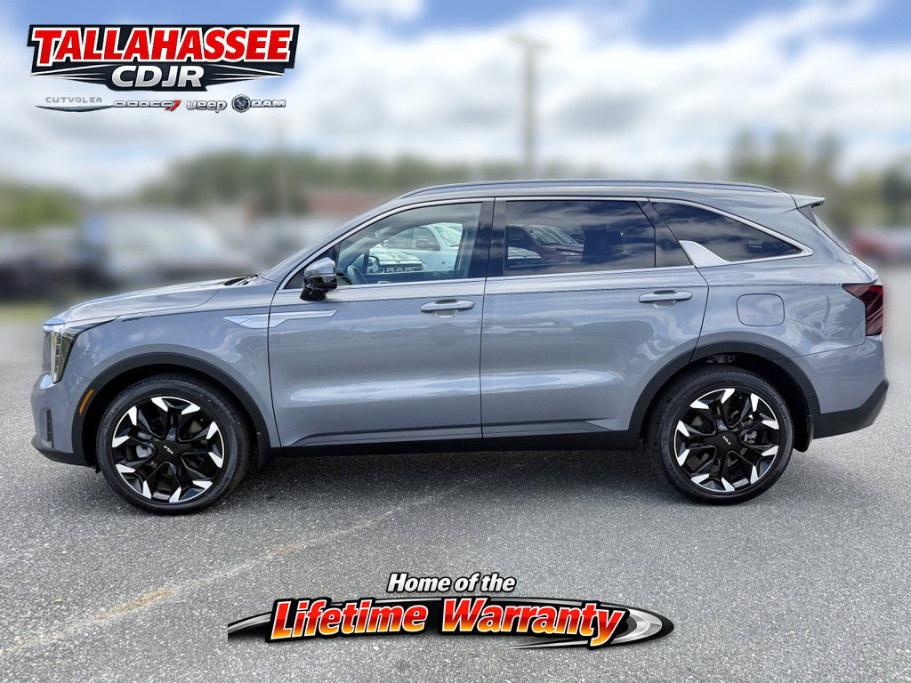 Used 2025 Kia Sorento SX FWD image 10