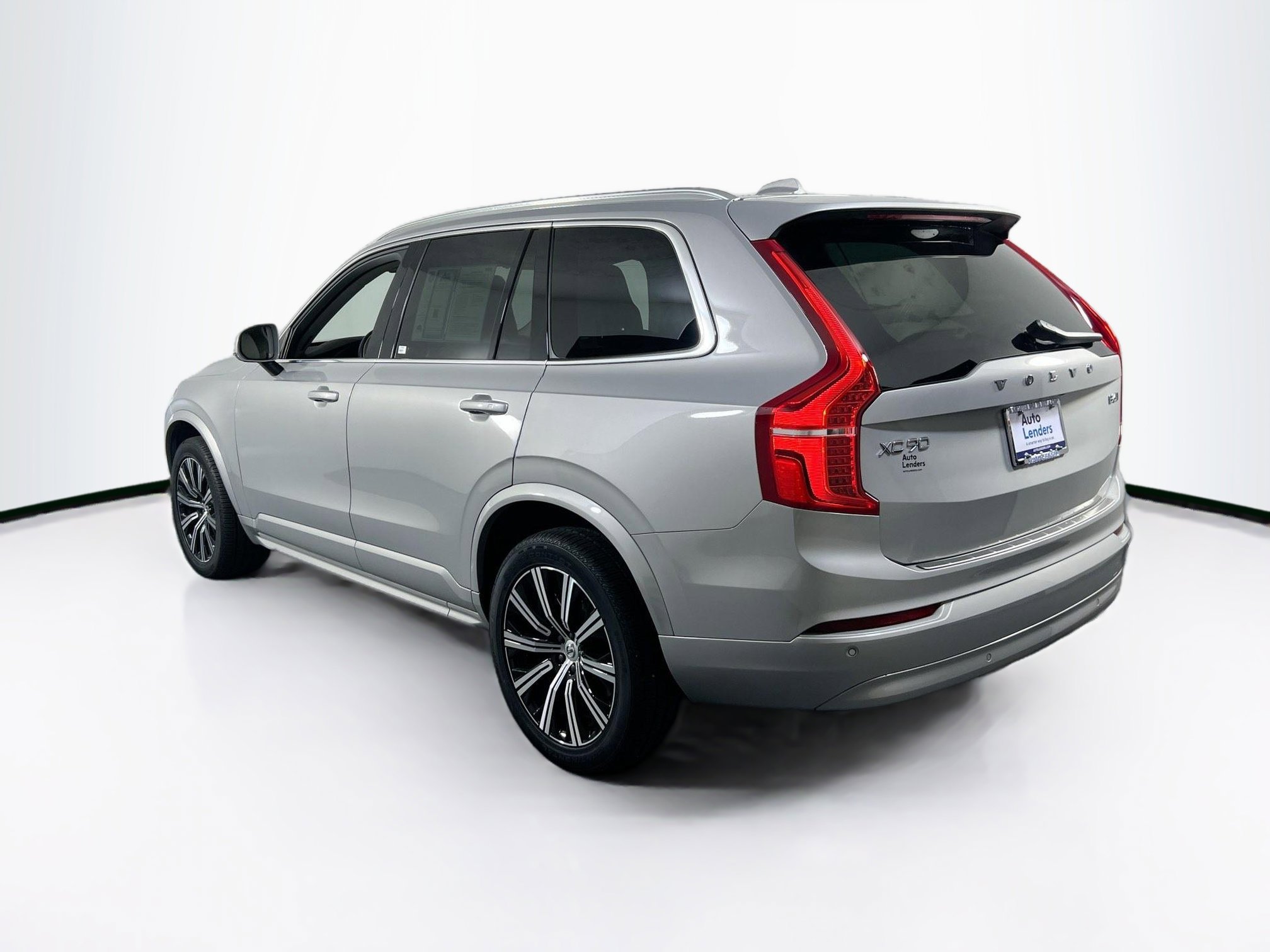 Used 2023 Volvo XC90 B6 Core w/ Protection Package Premier image 7