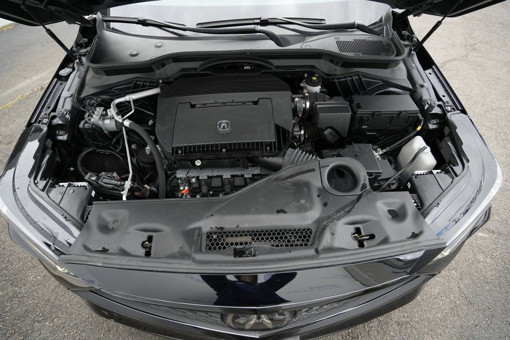 Used 2024 Acura MDX A-Spec image 17