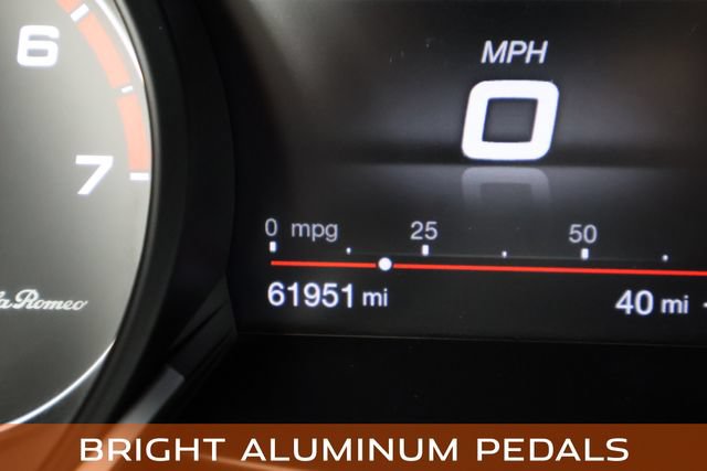 Used 2019 Alfa Romeo Stelvio Sport w/ Quick Order Package 22K Sport RWD image 30