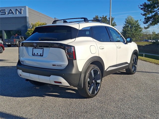 New 2026 Nissan Kicks SR w/ Cold Weather Package image 7