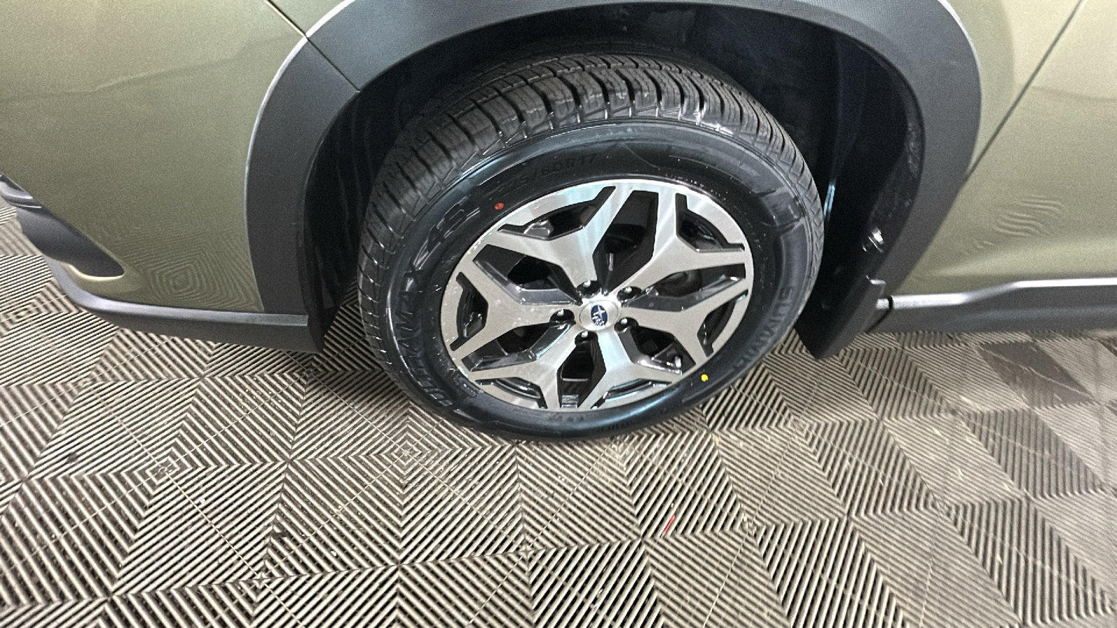 Used 2023 Subaru Forester Premium AWD/4WD image 11
