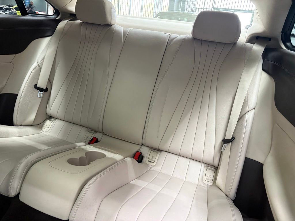 Used 2018 Mercedes-Benz E 400 Coupe image 36