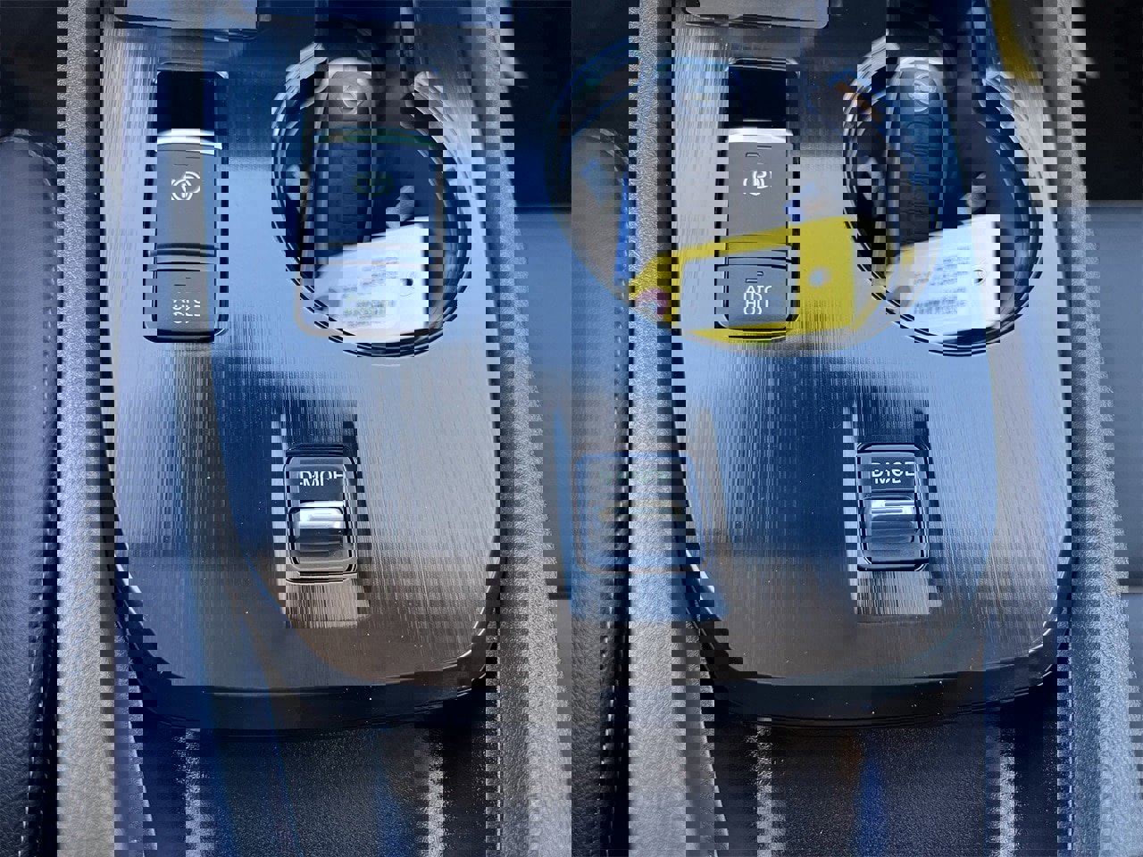 Certified 2025 Nissan Rogue SL w/ Tech Package image 17