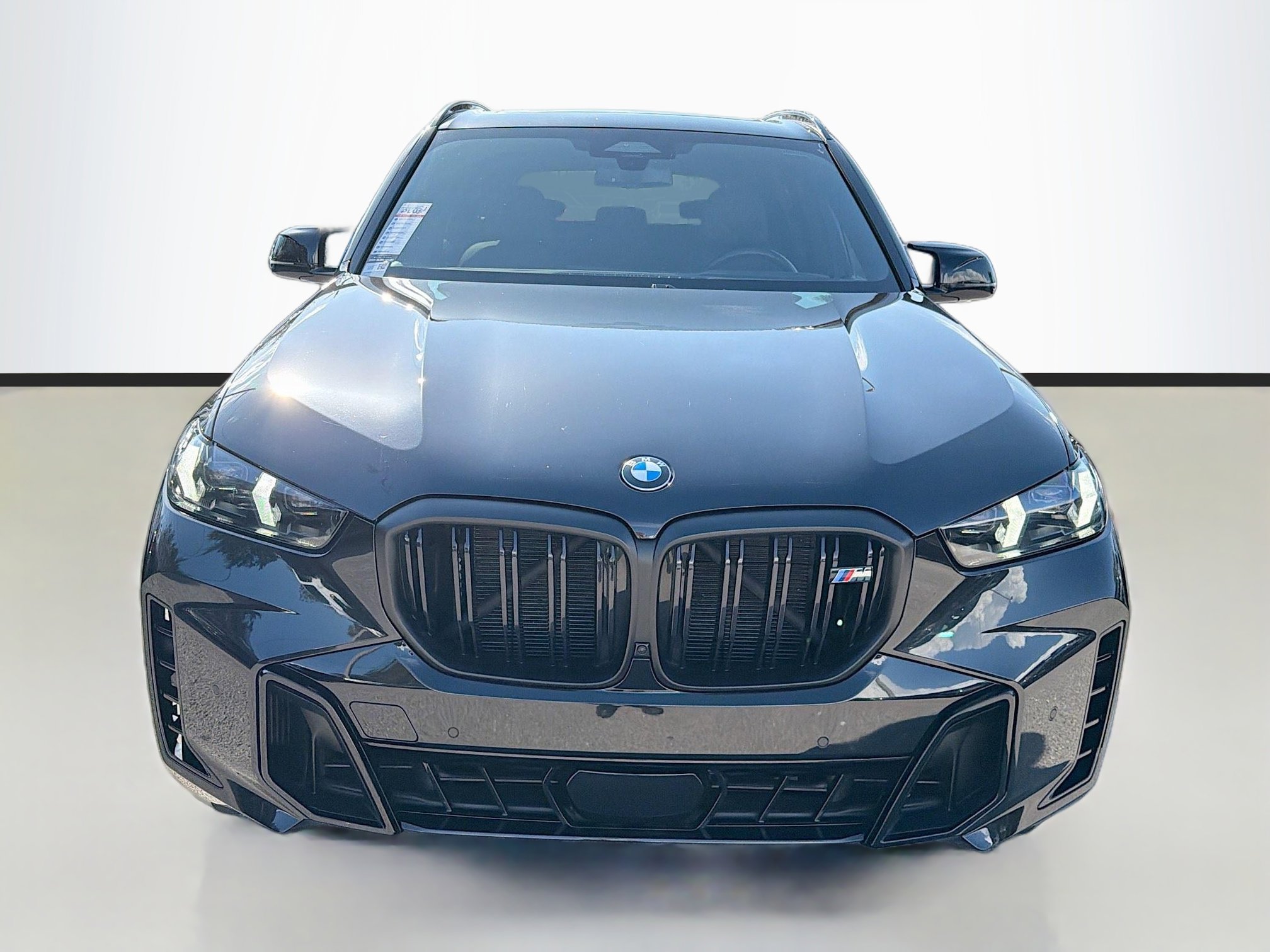 Used 2024 BMW X5 M60i w/ Climate Comfort Package image 8