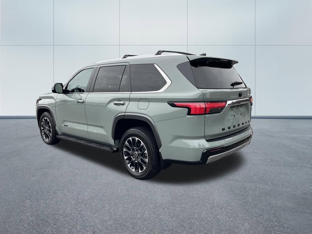 Used 2024 Toyota Sequoia Limited w/ Tow Technology Package image 7