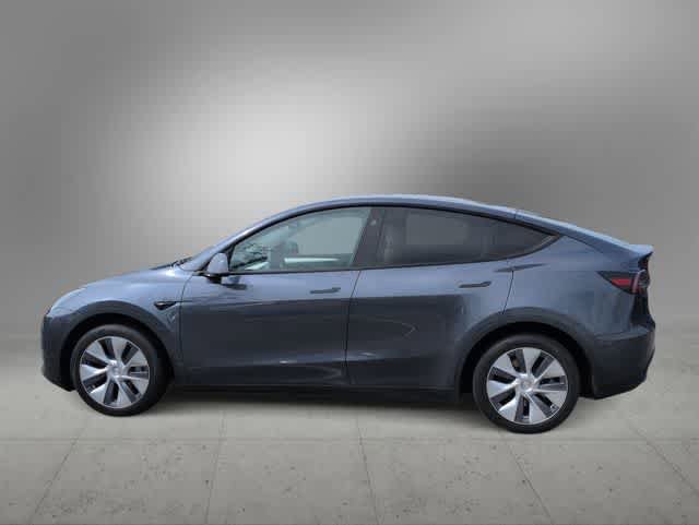 Used 2023 Tesla Model Y Long Range AWD/4WD image 5