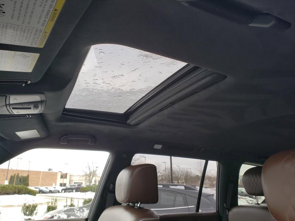 Used 2015 INFINITI QX80 4WD w/ Limited Package image 35