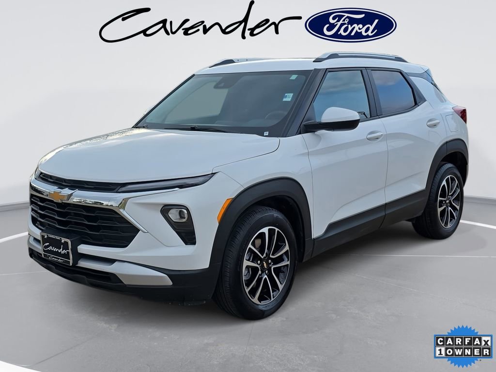 Used 2025 Chevrolet TrailBlazer LT image 1