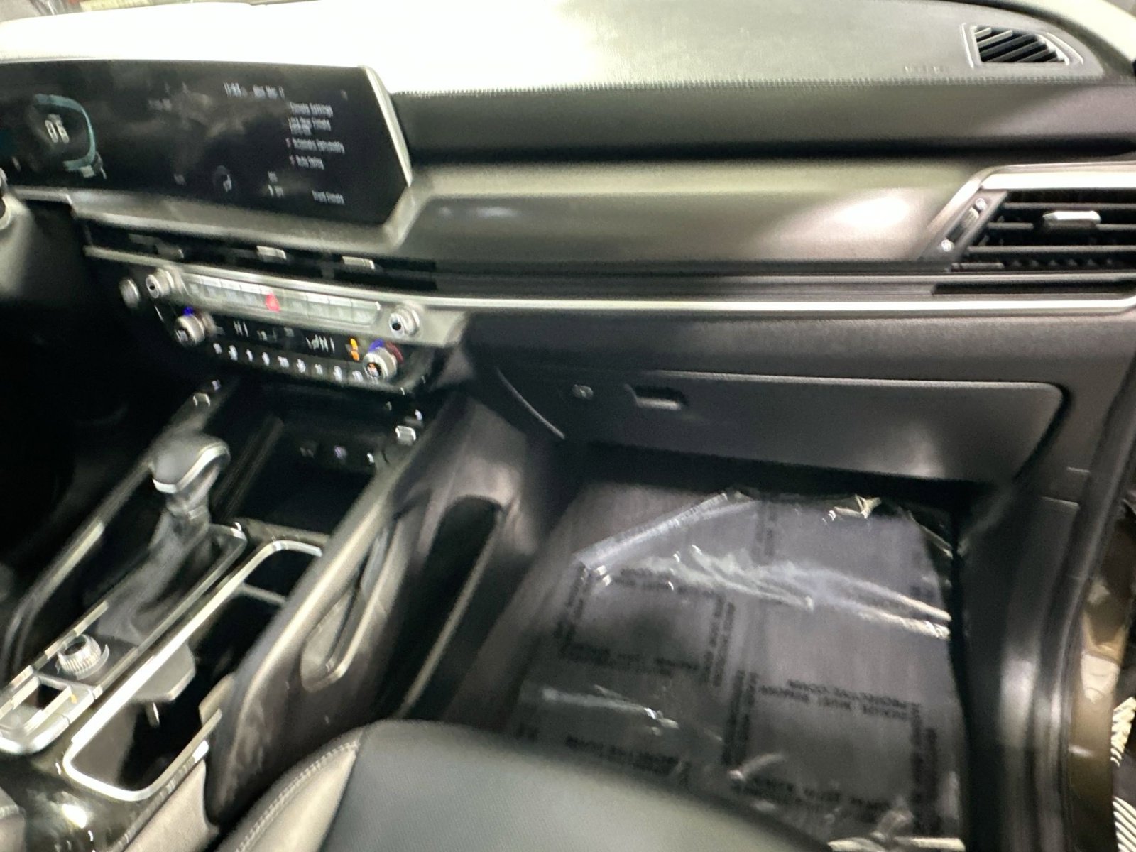 Used 2024 Kia Telluride S w/ S Sunroof Package image 35