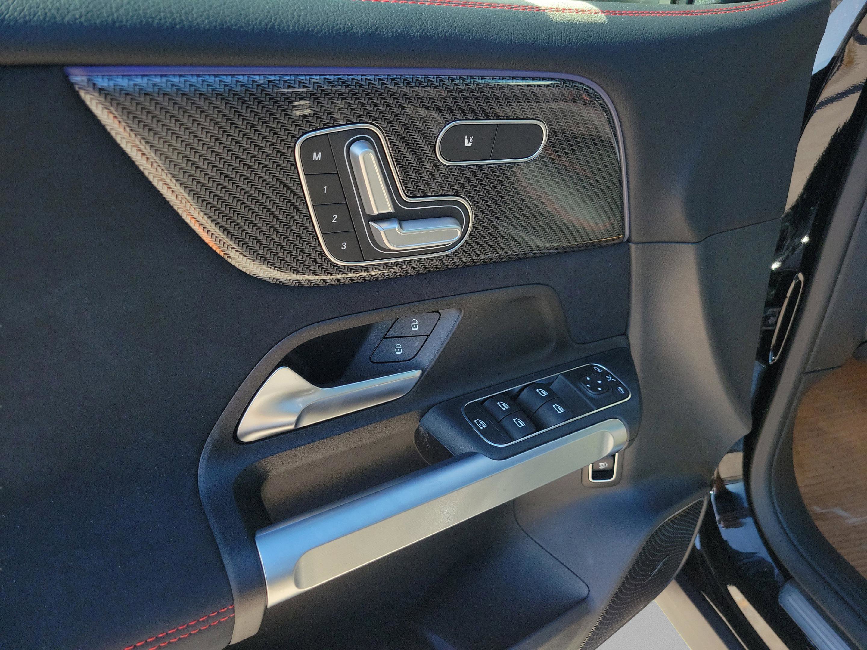Certified 2026 Mercedes-Benz GLB 35 AMG 4MATIC image 16