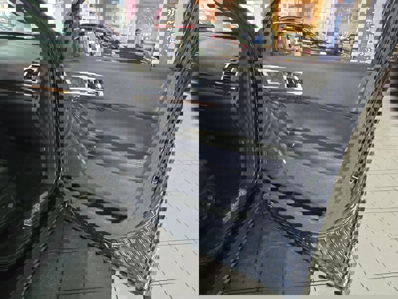 Used 2015 Ford Explorer Limited image 16