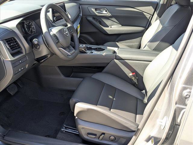 New 2026 Nissan Rogue Dark Armor video 4