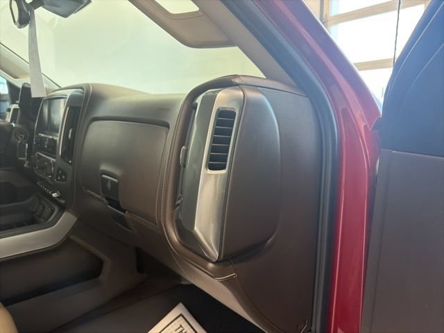 Used 2018 Chevrolet Silverado 2500 LTZ w/ Duramax Plus Package AWD/4WD image 38