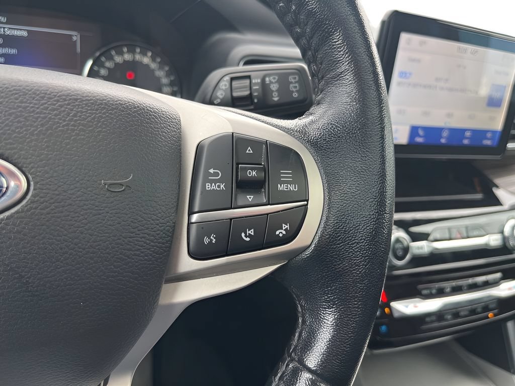 Used 2022 Ford Explorer Limited AWD/4WD image 19
