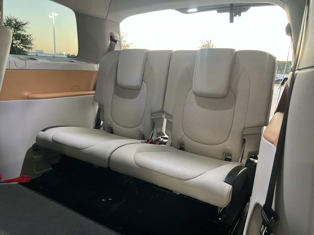 New 2025 Volkswagen ID. Buzz Pro S Plus RWD image 21