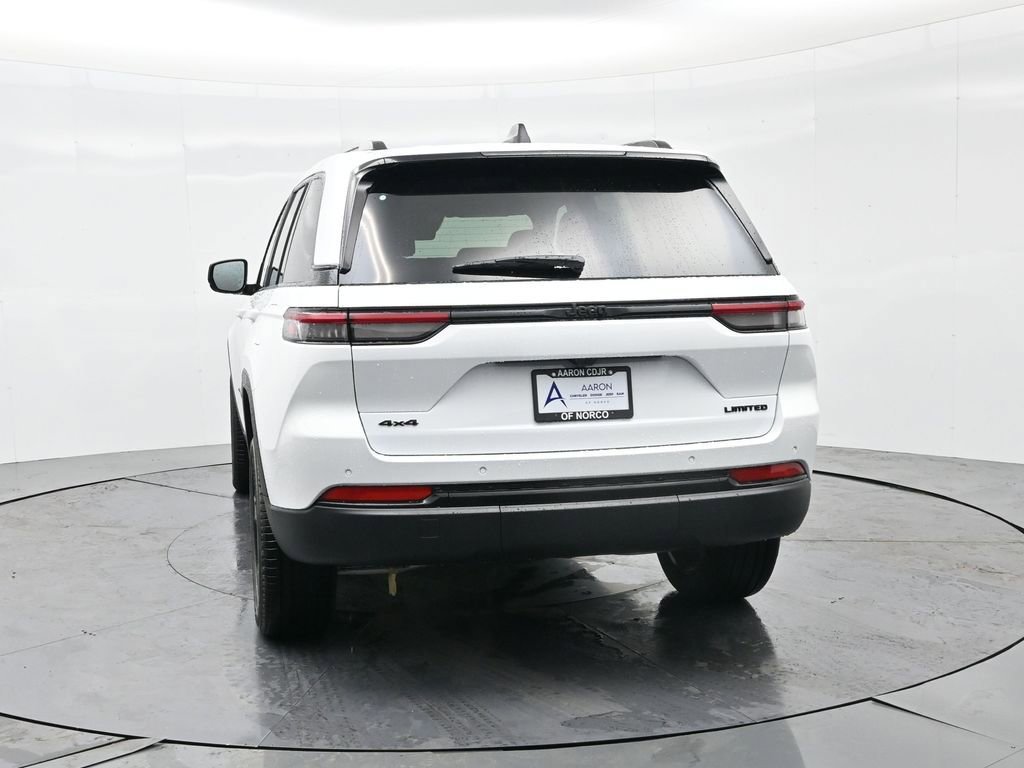 New 2025 Jeep Grand Cherokee Limited w/ Black Appearance Package image 64