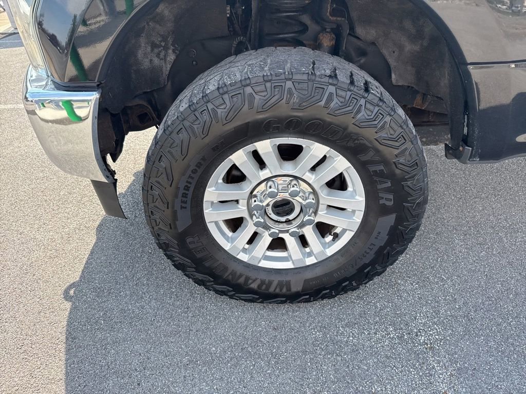 Used 2017 Ford F250 XLT image 10