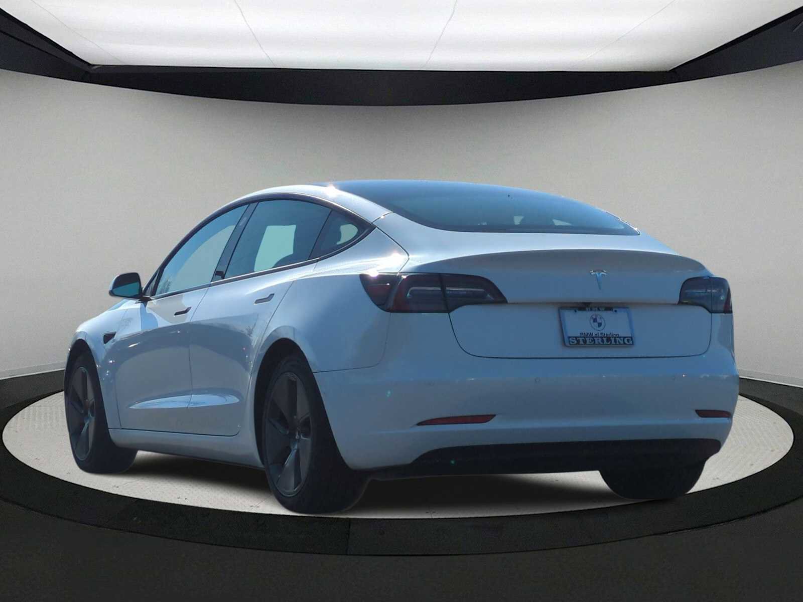 Used 2021 Tesla Model 3 Standard Range Plus image 6