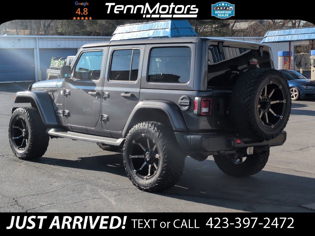 Used 2018 Jeep Wrangler Unlimited Sahara image 6