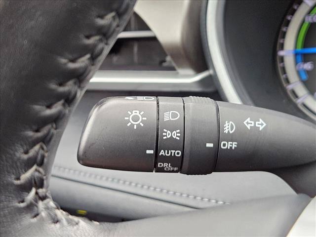 Used 2022 Toyota Highlander XLE AWD/4WD image 12