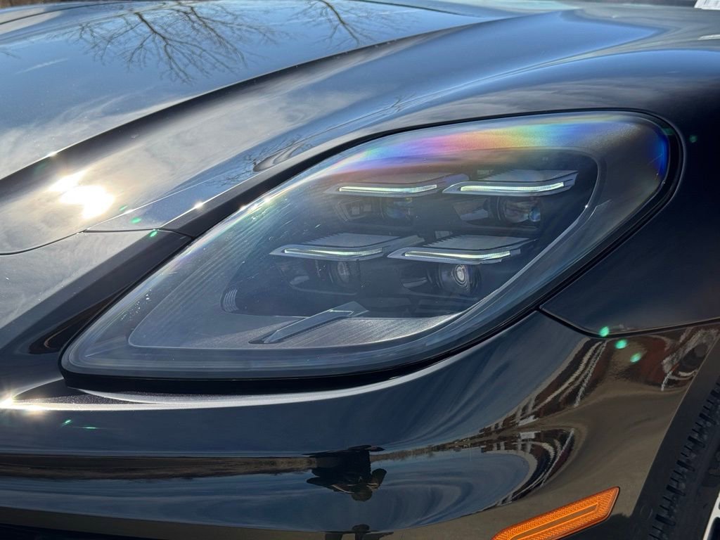 Used 2024 Porsche Panamera image 8