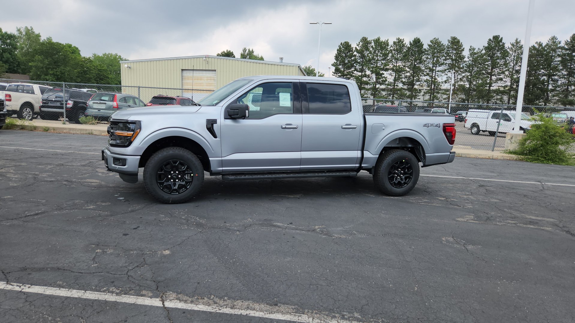 New 2026 Ford F150 XLT w/ Equipment Group 302A MID AWD/4WD image 3