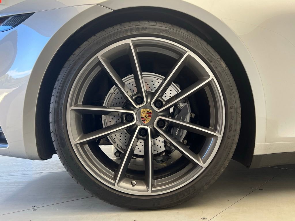 Certified 2021 Porsche 911 Carrera image 36