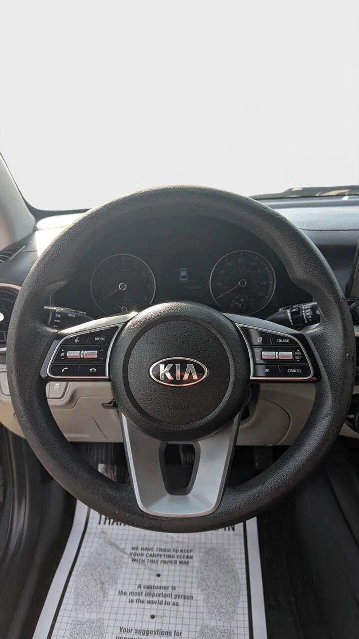 Used 2019 Kia Forte LXS image 8
